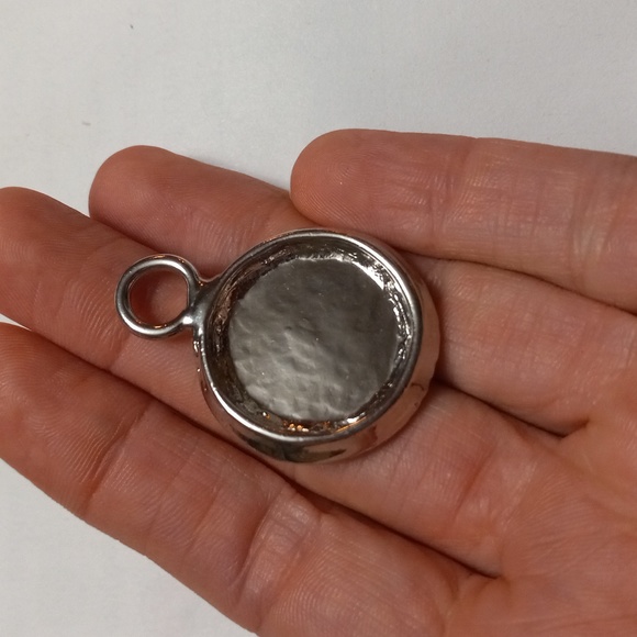 Protective evil eye necklace charm medallion - Picture 5 of 5